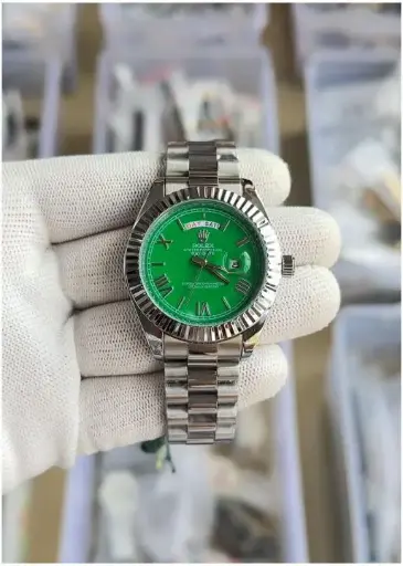 Rolex Oyster Perpetual Day Date 40 Battery working like automatic 